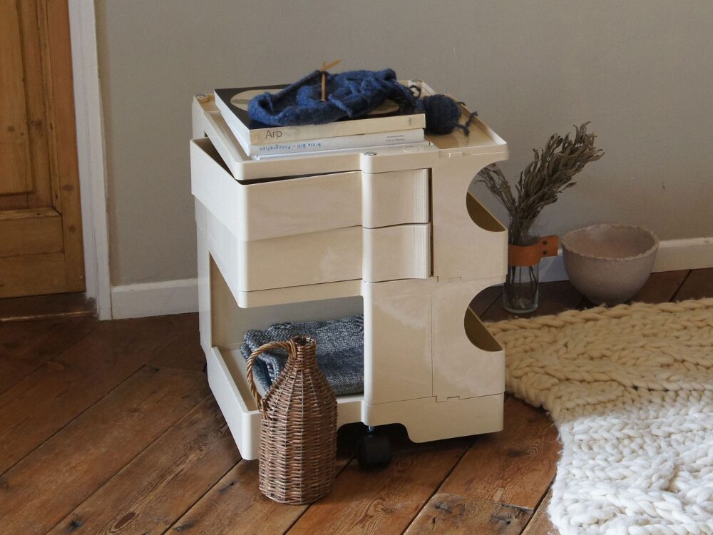 ボビーワゴンの画像です